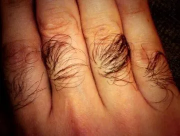Волосы на пальцах рук