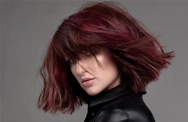 Прически с челкой (фото). Прически с челкой женские. 71 подвижная текстура