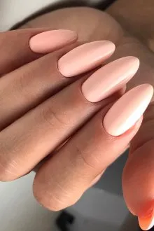 Маникюр на длинные ногти персиковые