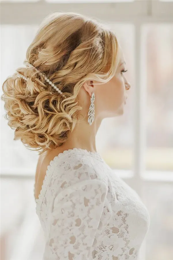 Свадебные прически на средние волосы: лучшие варианты. Свадебные прически на средние волосы. 151