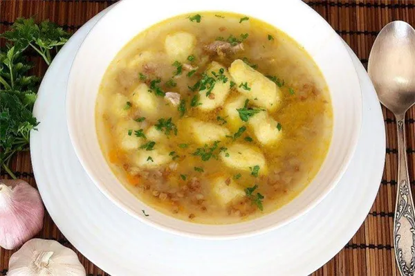 Гречневый суп с картофельными клецками - Что приготовить ребенку на обед рецепты