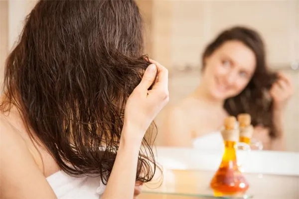 Чтобы волосы не пушились и были гладкими: 7 полезных советов по уходу. Чтобы волосы не пушились. 53