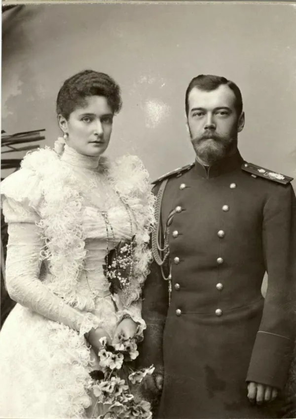 Николай II и Александра Федоровна проживут в браке 23 года.