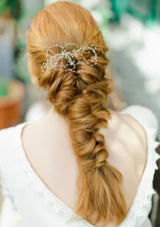 свадебные прически для длинных волос, французское плетение, стилист ELEN WHITE