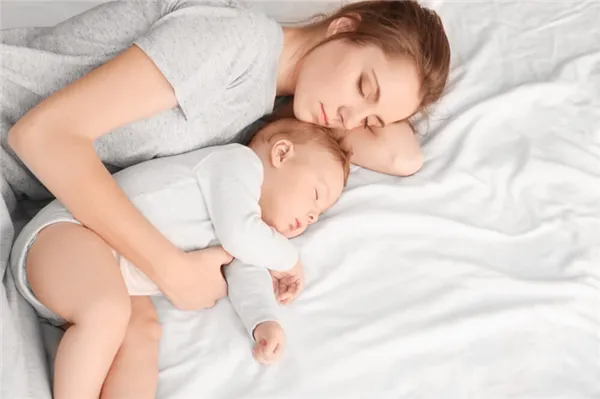 как отучить ребенка спать с мамой
