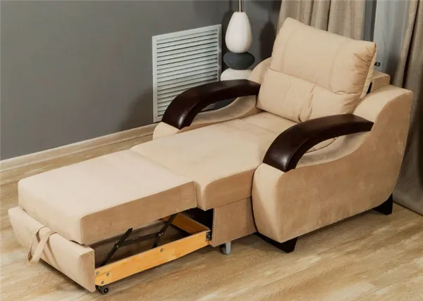 Кресло-кровать в разложенном состоянии