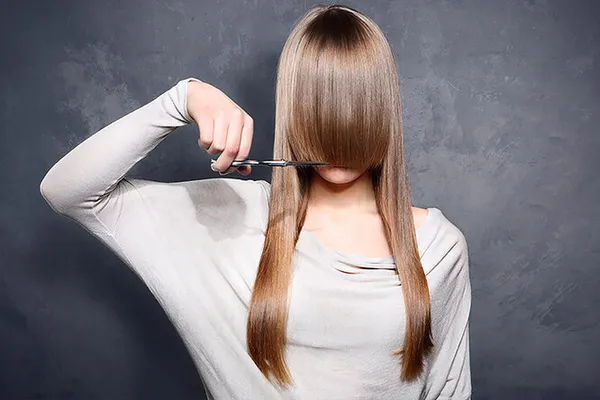 Как подстричь себе волосы без посторонней помощи. Как самой подстричь волосы в домашних условиях. 89