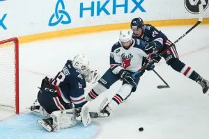 Хоккеисты нижегородского Торпедо одержали победу в Нижнекамске